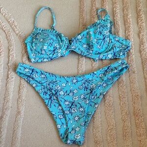 SHEIN Blue Floral Bikini